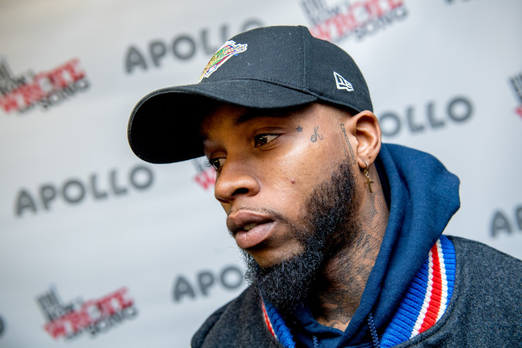 Tory Lanez breaks social media silence, sets 9 p.m. announcement