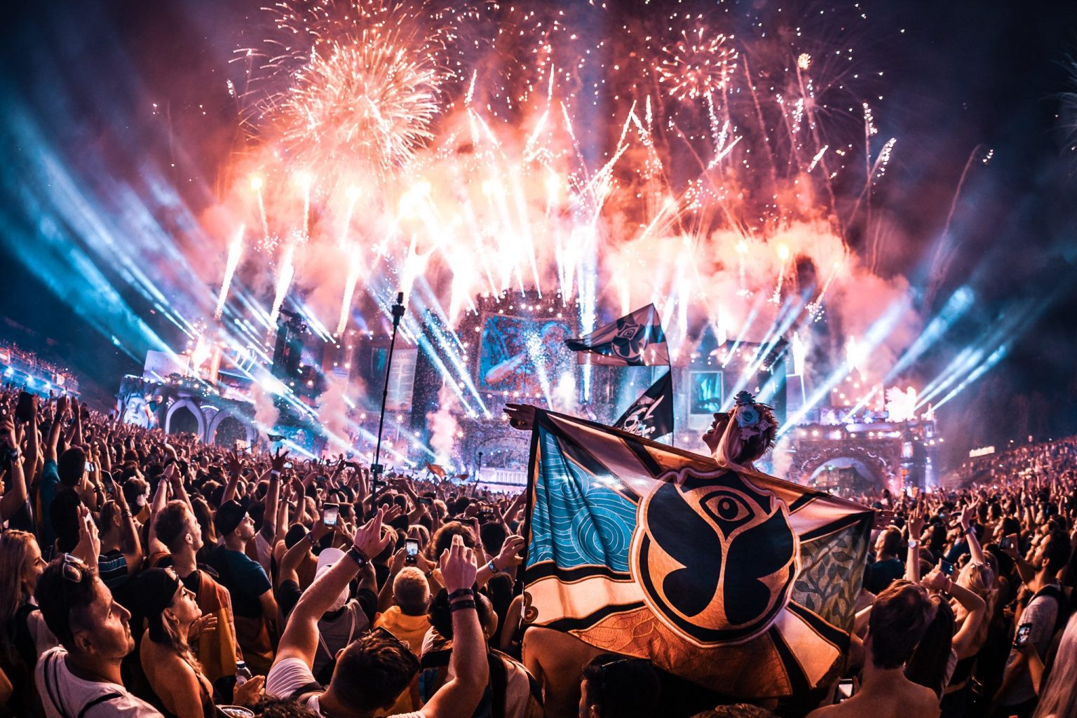 Tomorrowland Releases Official Trailer for NYE Event MinimalSounds