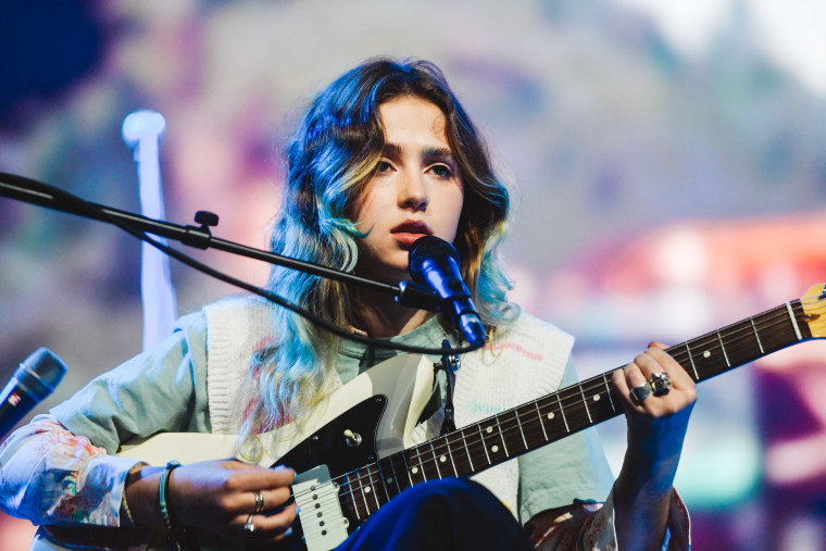 Listen to Clairo’s new song “Just For Today”