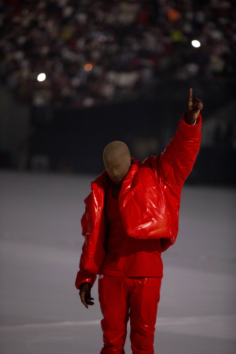 Kanye West releases new album <i>Donda</i> (with the Jay-Z verse)