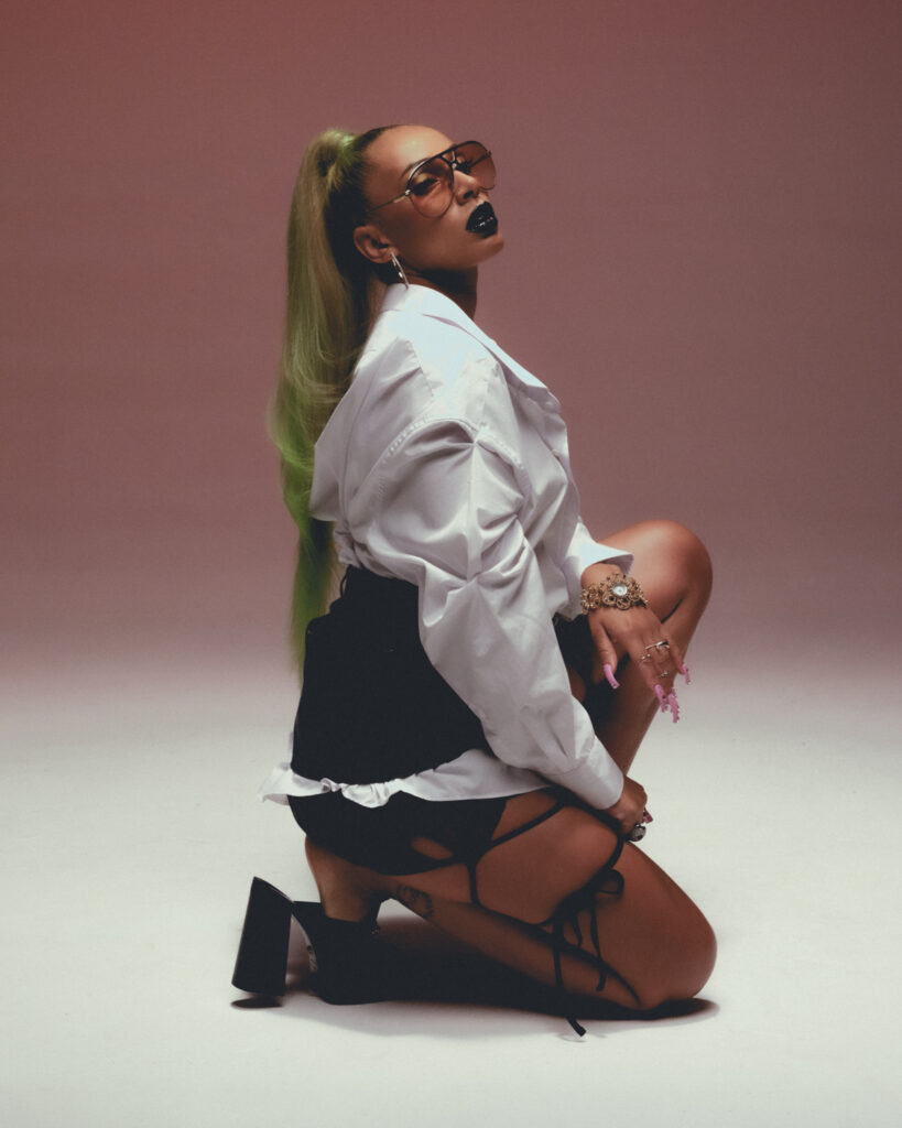 Eliza Rose Shake The Nation